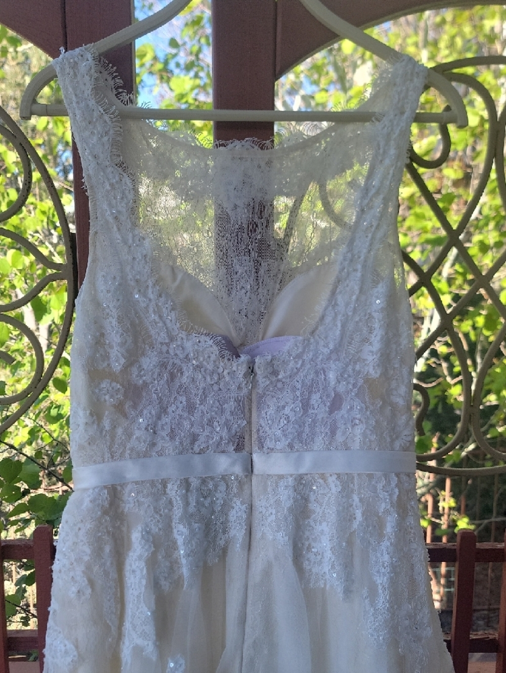 Ivory Lace Wedding Dress - Picture 5 of 7
